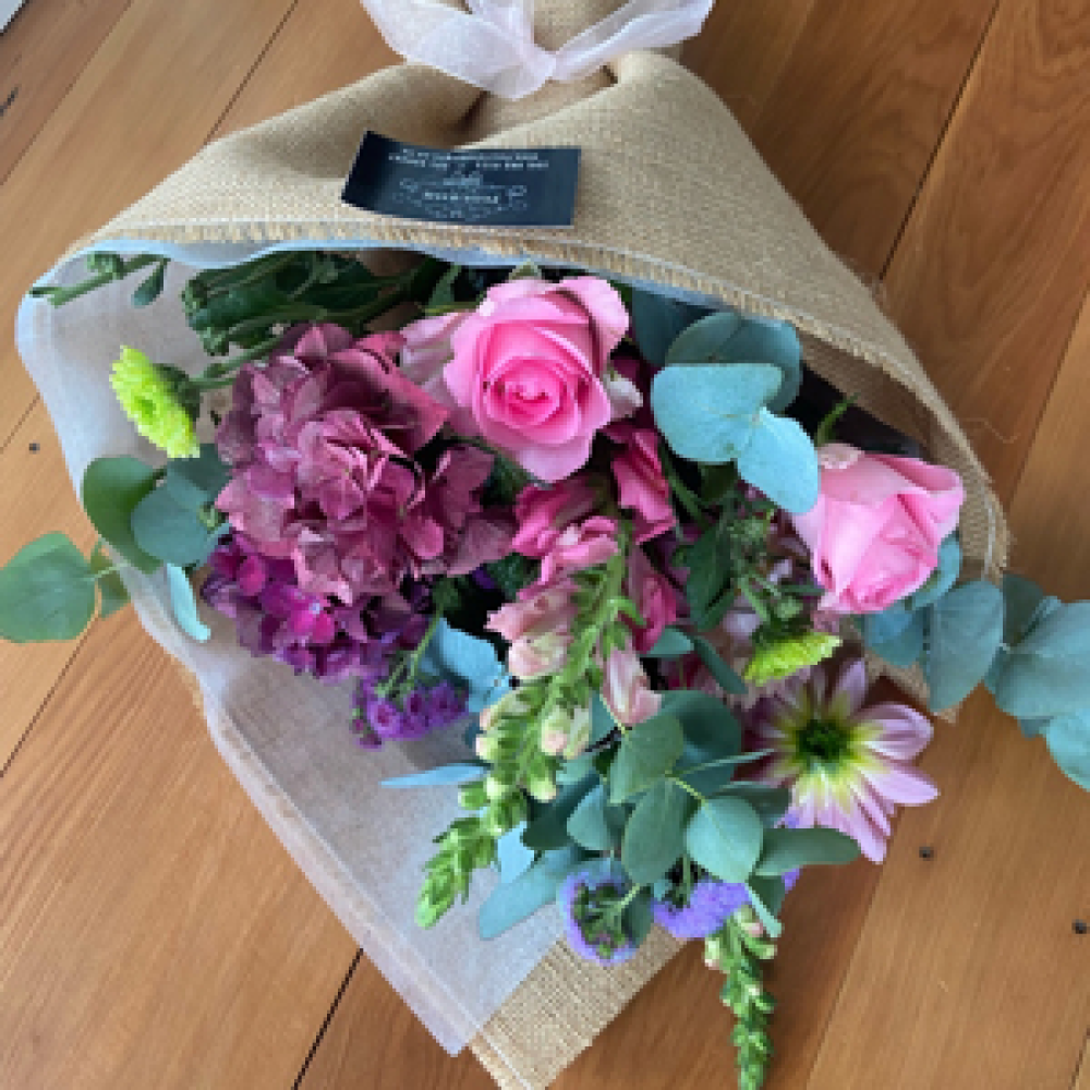 French Country bouquet Product Image