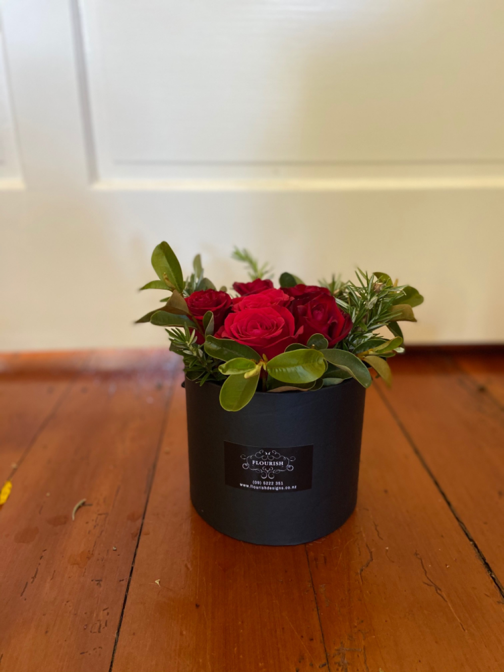 Flowers in a hat box Product Image